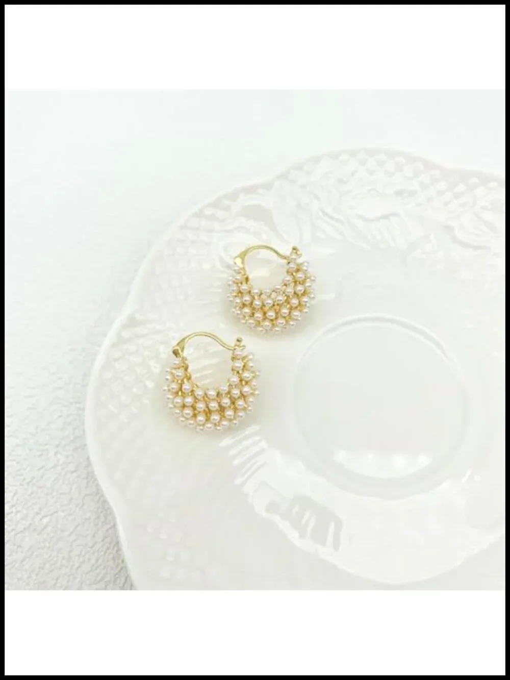 Faux Pearl Hoop Earrings Twisted Rope Round Hoop Earrings for Women Lightweight